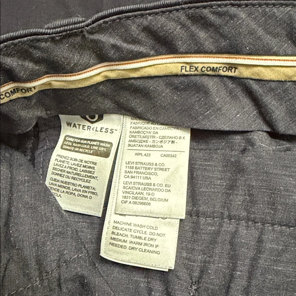 Dockers Men’s Classic Fit